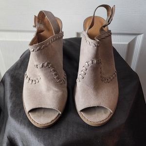 Qupid Peep Toe Shoes